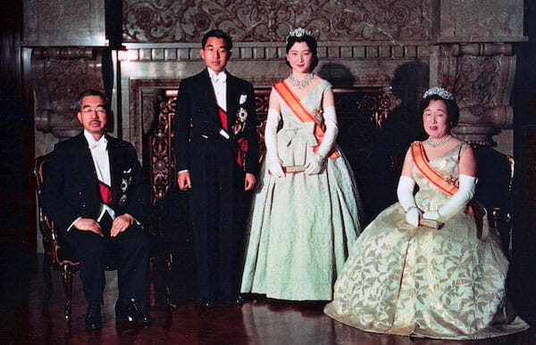 Crown Prince Akihito on his wedding day, 10 April 1959 / Wikipedia